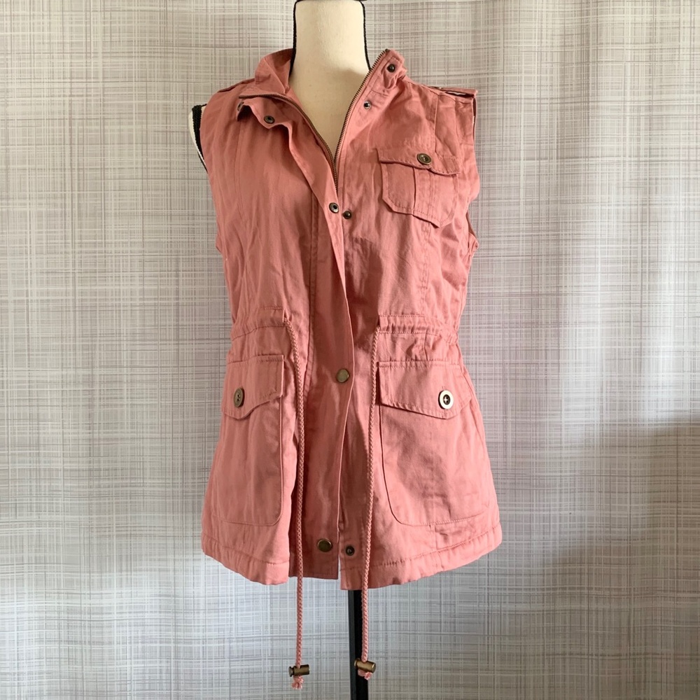 C’esttoi Pink Vest with Soft Inside